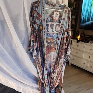 Women's Graphic Kimono with Multicolor Design Market Of Stars
